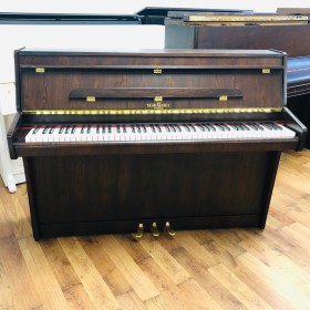 Pianino schimmel czarne brązowe biale
