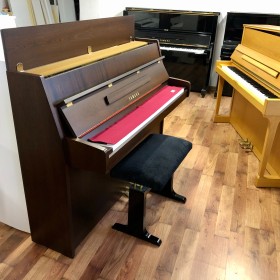 Pianino yamaha M108N