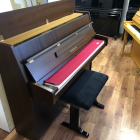 Pianino yamaha M108N