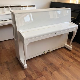 Pianino biale Sauter 108