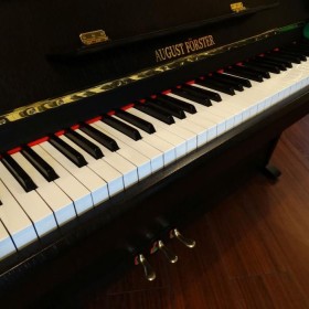 pianino August Forster wenge BDB Gwarancja