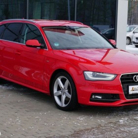 Audi A4 Avant 2.0 TDI DPF multitronic S line Sportpaket