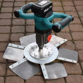 Zacieraczka akumulatorowa do betonu - Light battery trowel for concrete