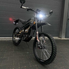 Cross elektryczny TALARIA STING L1E ( homologacja ) + KASK ALPINESTARS