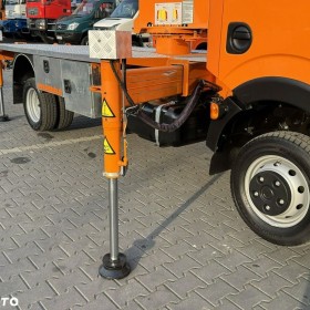 Nissan Cabstar