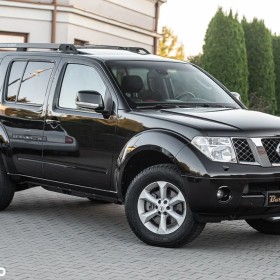 Nissan Pathfinder 2.5 D Platinum