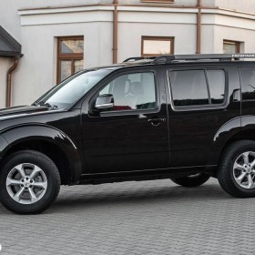 Nissan Pathfinder 2.5 D Platinum