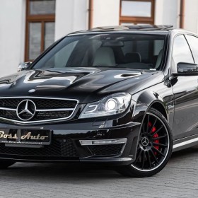 Mercedes-Benz Klasa C 63 AMG AMG SPEEDSHIFT MCT AMG Performance Package