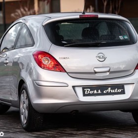 Opel Corsa 1.2 16V Enjoy