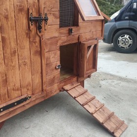 Kurnik 3.3x1.4 na nóżkach, linoleum, bardzo duzy!!