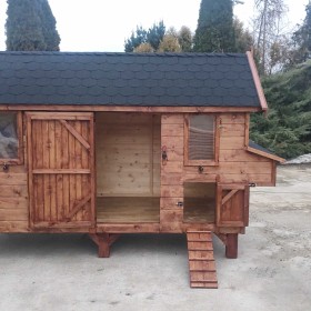 Kurnik 3.3x1.4 na nóżkach, linoleum, bardzo duzy!!