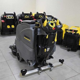 Szorowarka KARCHER B80 z głowicą dyskową D75 S z 2022 roku
