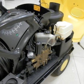 Myjka ciśnieniowa KARCHER HDS 698 CSX HDS 895/995/1295 myjki.info.pl