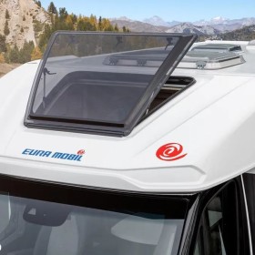 Eura Mobil Profila T 676 EB