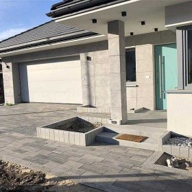 Producent Brama garażowa segmentowa Bramy garażowe przemysłowe Automat