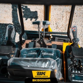 Mini Koparka Berger Kraus BK1500ASR  Joystick osprzęt YANMAR