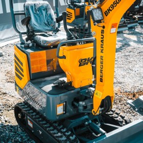 Nowa Minikoparka 1 tona BK950AS Berger Kraus górny siłownik
