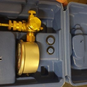 Młot hydrauliczny EDT100(0,8-2,5T) Młot wyburzeniowy do koparki