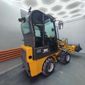 Ładowarka kołowa z kabiną Berger Kraus BK906 silnik Perkins Euro 5