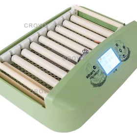 Inkubator Automat SMART 32 z mechanizmem rolkowym na każdy rodzaj jaj