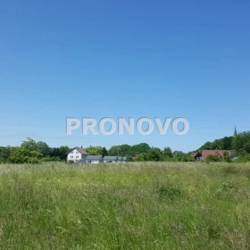 działka w pobliżu morza i jeziora Kołczewo