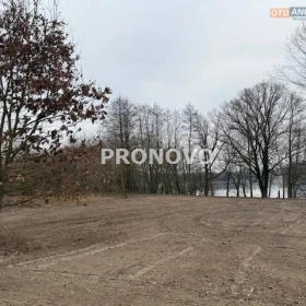 działka 1420m2 nad jeziorem, pole golfowe Choszczn