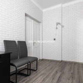 Kamienica ok. 300 m2 / 3 ar / Wadowice