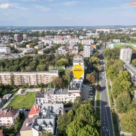 Budynek biurowy, 400m2 