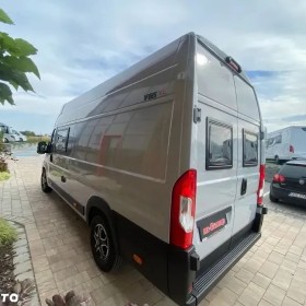 Rapido Fourgon V65 XL