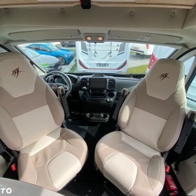 Rapido Fourgon V65 XL