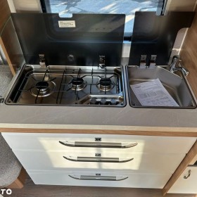 Hobby 515 UHK De Luxe