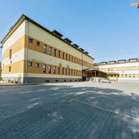 Biuro 4222 m2 - Wolbrom