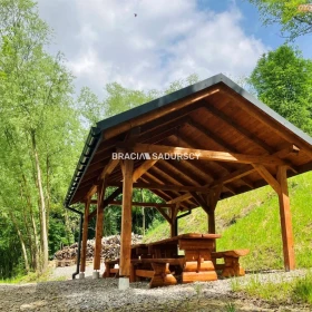 Bliźniak z garażem i ogrodem - 245,38 m2 