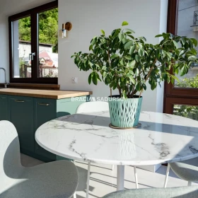 Bliźniak z garażem i ogrodem - 245,38 m2 