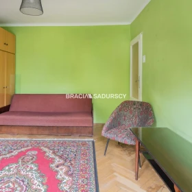 Klasyczne mieszkanie blisko uczelni