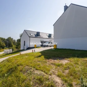 Balice - nowe bliźniaki, cesja