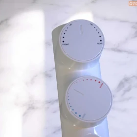 Bidet pod deskę WC, na ciepłą i zimną wodę, z podwójną wysuwaną dyszą