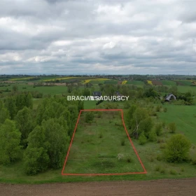 Działka produkcyjno – usługowa w Mnikowie
