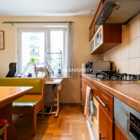 73 m², 3 pokoje, balkon, świetna lokalizacja!