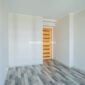 2-POKOJOWE koło GALERII BRONOWICE 