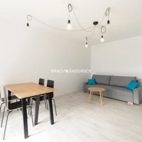 2.pok 48m2 nowe budownictwo z duzym balkonem