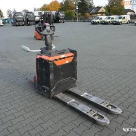 Wózek paletowy elektryczny Toyota LPE200 (BT Levio)