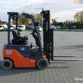 Wózek widłowy unoszący Toyota 8FBMT15 (Traigo 15)