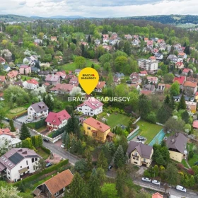 Atrakcyjny dom w Bochni z meblami - centrum 