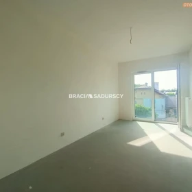 2 pok do własnej aranżacji - ul. Kiełkowskiego