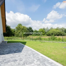 Dom 197,5 m2 - Wołowice