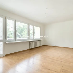 3 niezależne pok/do remontu/duzo zieleni/balkon