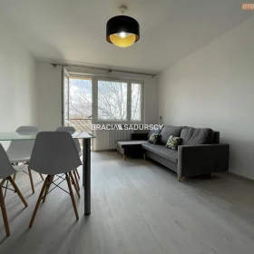Oś Na Stoku 3 pokoje, balkon, 