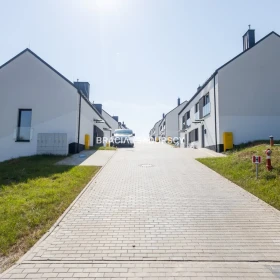 Balice - nowe bliźniaki, cesja