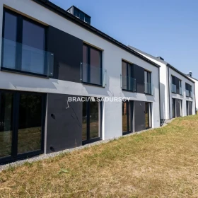 Balice - nowe bliźniaki, cesja